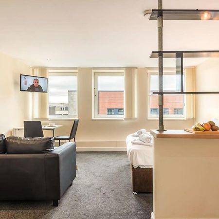Modern & Bright Budget Studio In Central Doncaster Apartment Екстериор снимка