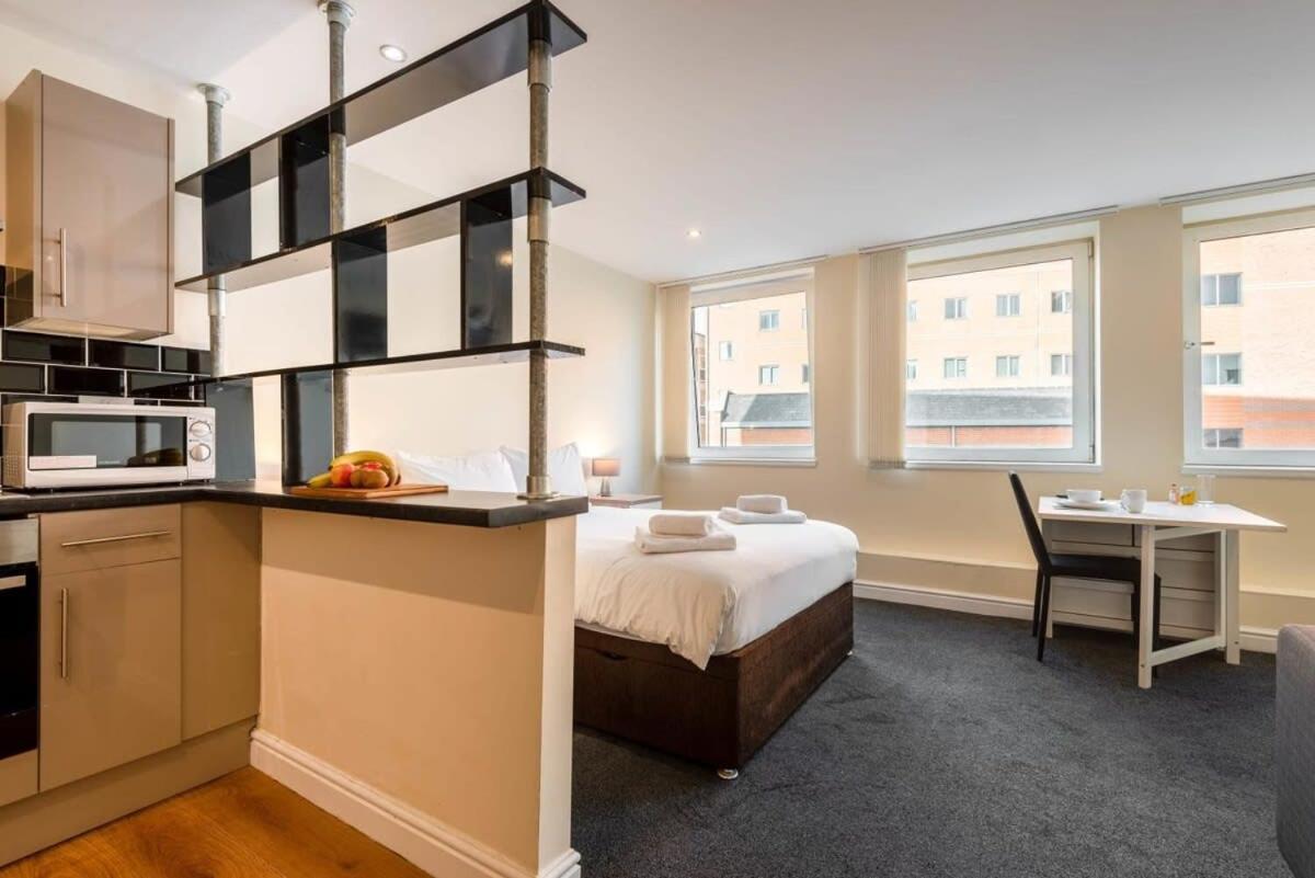Modern & Bright Budget Studio In Central Doncaster Apartment Екстериор снимка