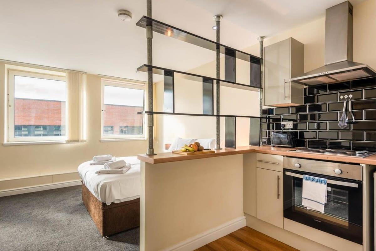 Modern & Bright Budget Studio In Central Doncaster Apartment Екстериор снимка