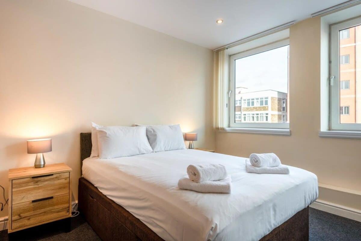 Modern & Bright Budget Studio In Central Doncaster Apartment Екстериор снимка