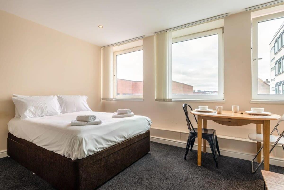 Modern & Bright Budget Studio In Central Doncaster Apartment Екстериор снимка