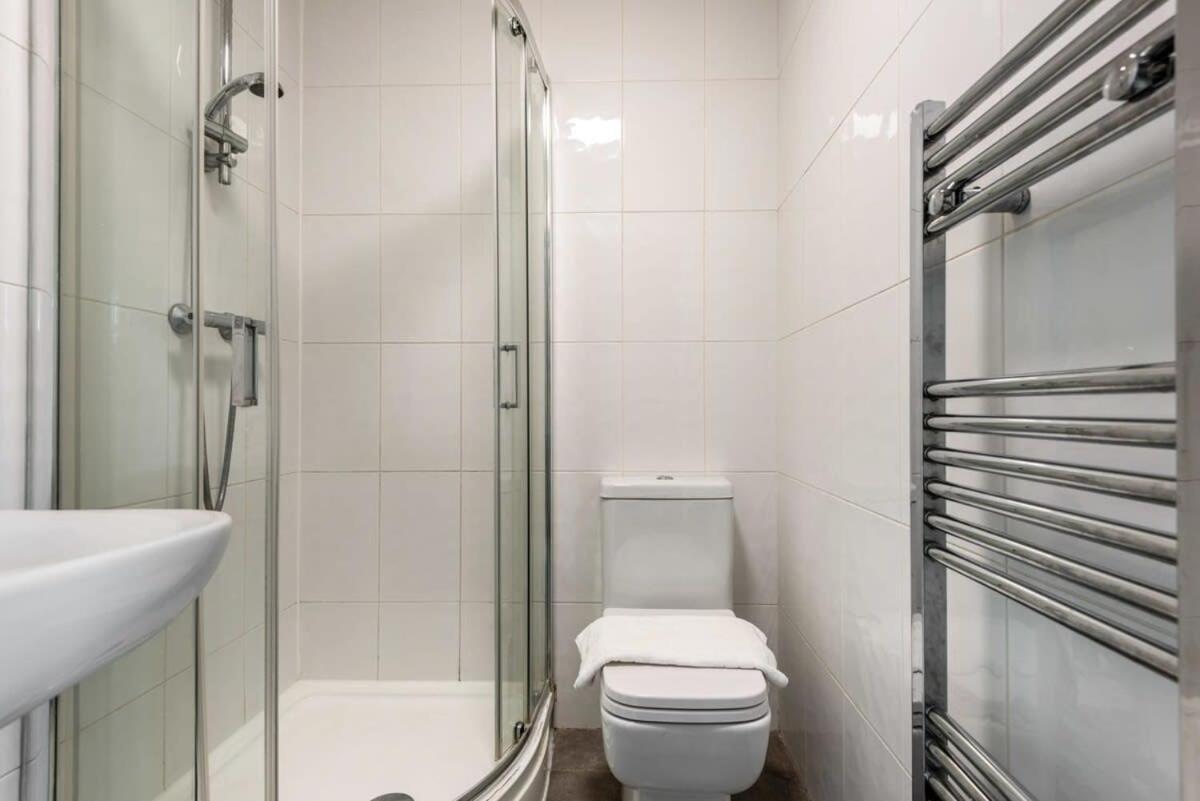 Modern & Bright Budget Studio In Central Doncaster Apartment Екстериор снимка