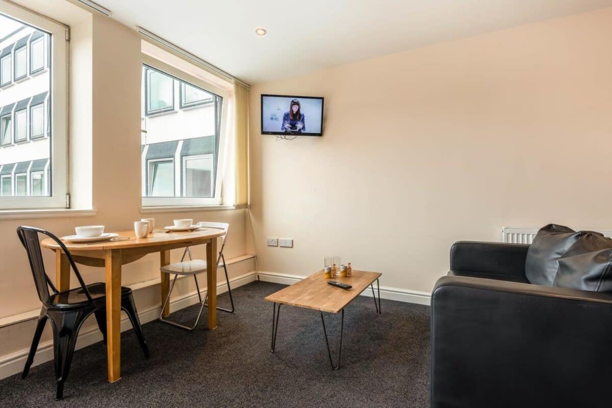 Modern & Bright Budget Studio In Central Doncaster Apartment Екстериор снимка