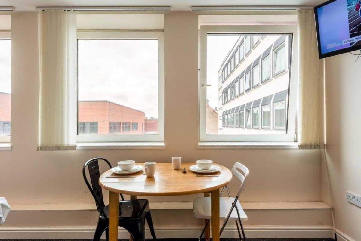 Modern & Bright Budget Studio In Central Doncaster Apartment Екстериор снимка